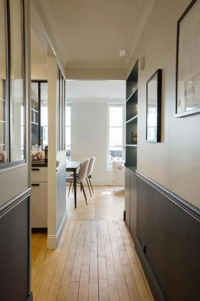 Navarin - Kp - Apartment Cozy And Designed For 2P In Paris